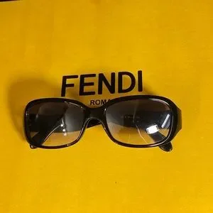 Fendi sunglasses authentic black silver logo fashion designer luxury brand name Fendi | Accessories | Fendi Sunglasses Authentic Black  main image 3